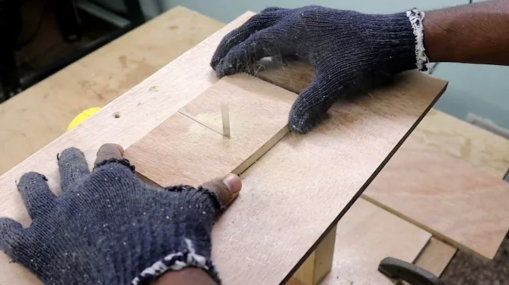 Homemade Jigsaw Table Machine | Jigsaw Hack | DIY | GK's Wooden Workshop