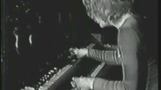 Organ Solo / Chest Fever (8/1/70) - Three Dog Night chords