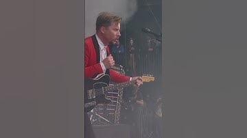 Phew, that was close! #royalrepublic #acdc #thunderstruck