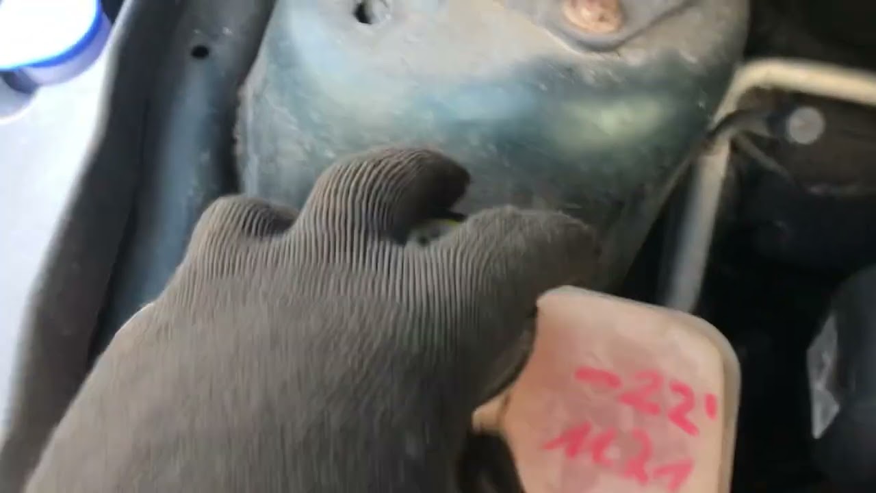 Разборка Ford - Focus 2 2005-2008, 1.6 (VIN: WF05XXGCD56Y37500) 37472