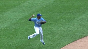 MIN@KC: Escobar makes a nice off-balance throw