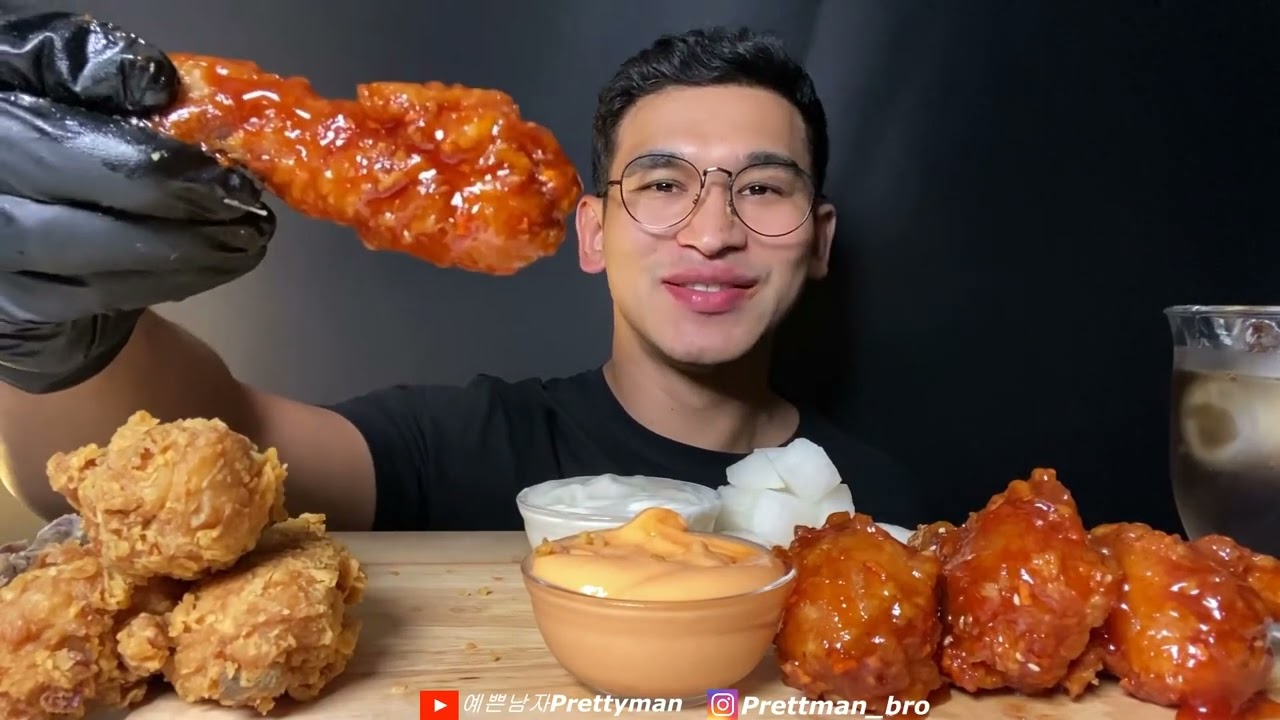 ASMR MUKBANG / ASMR SPICY CHICKEN CHEESE BURING BURING SAUCE MUKBANG