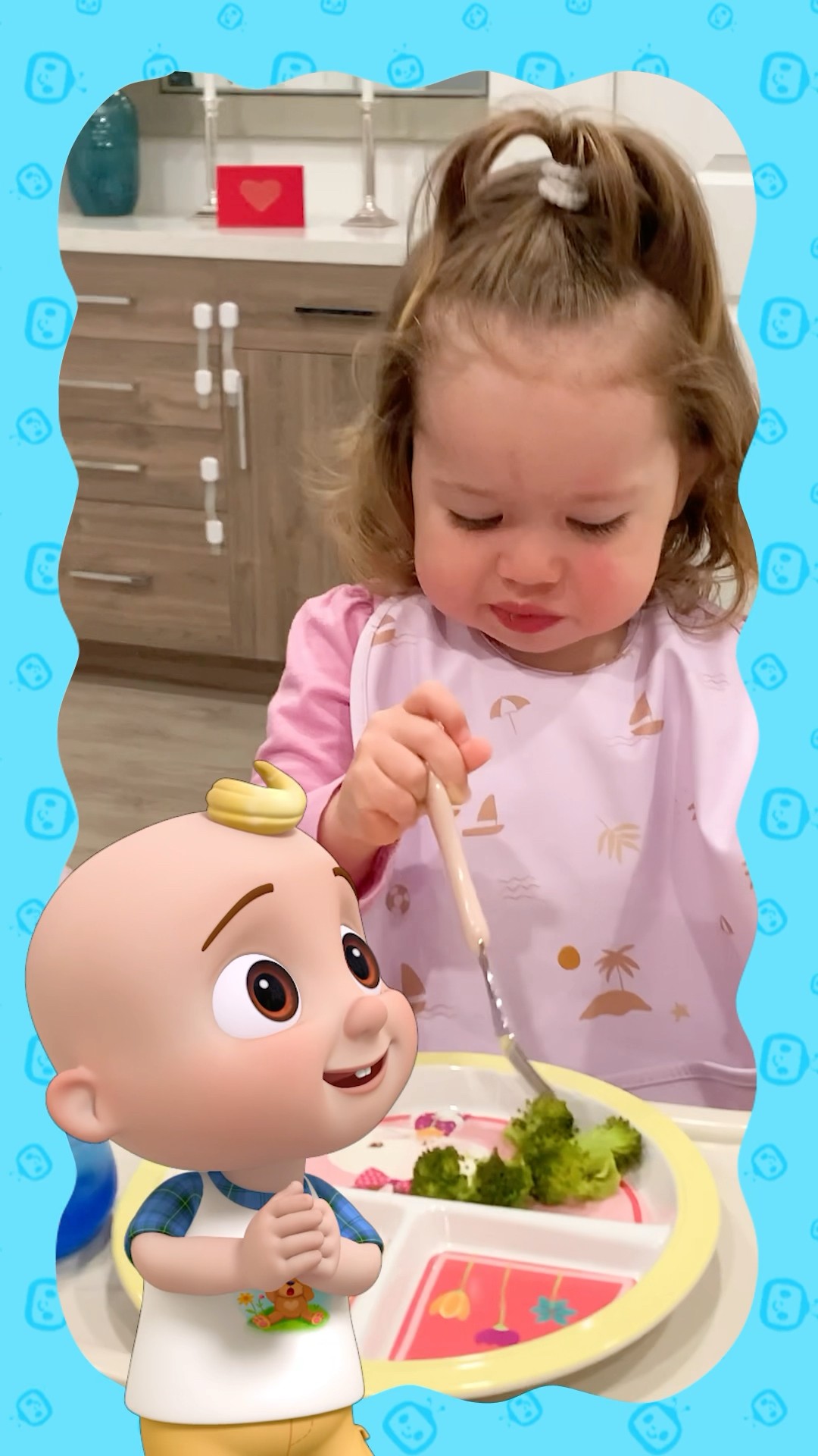 Baby Sister Eats Her Broccoli! Yes Yes Vegetables Playtime! #cocomelon #sisters #shorts