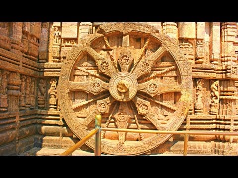 Cadran solaire de 750 ans  Konark en Inde   Cadran lunaire aussi