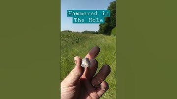 Hammered in the hole, my 2nd ever #noktalegend #realmetaldetecting #noktadetectors #pulsedive