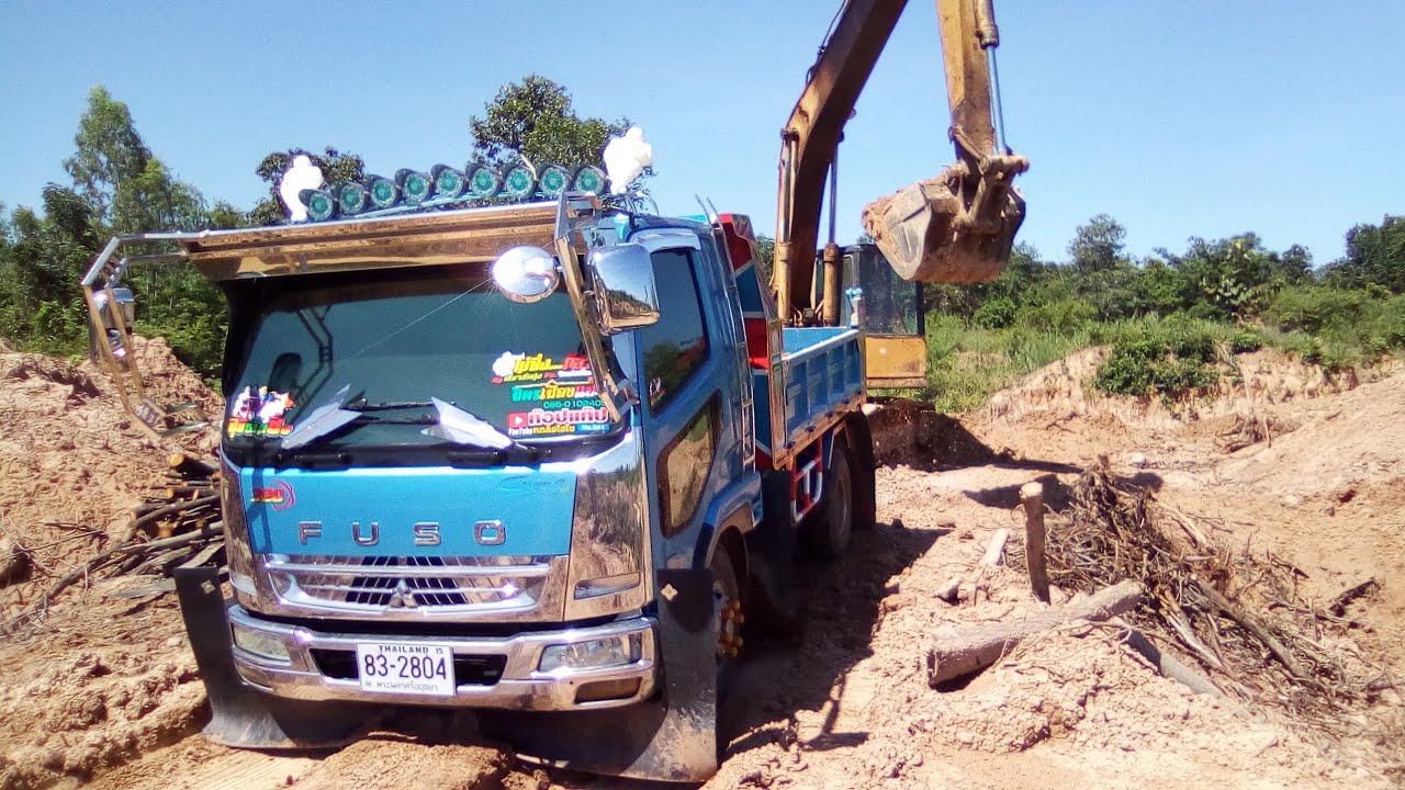 ภารกิจวันนี้!!! วิ่งลูกรัง dump truck excavator 6 กันยายน ค.ศ. 2018