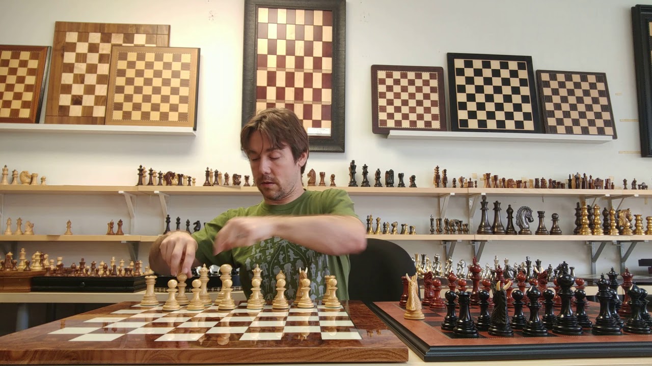 The St. Petersburg Luxury Artisan Series Chess Pieces in Ebony / Box Wood -  4.2 King with Storage Box