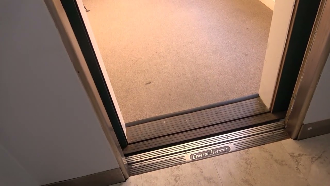 LOUD RELAYS! PRISTINE 1950s General Traction Elevator at 309 N Charles Street in Baltimore, MD