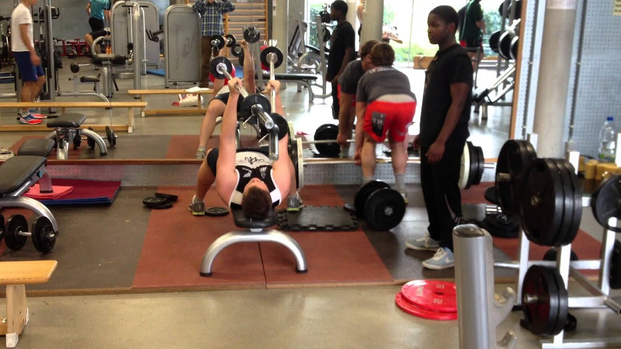 Gymming with Job Double Barbell Flies YouTube