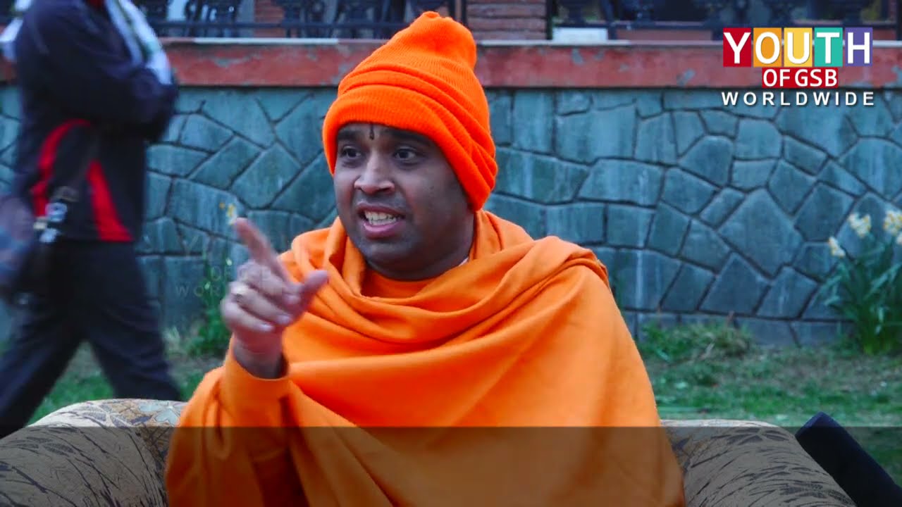 Kashi Matadhipathi H.H. Shrimad Samyamindra Tirtha Swamiji’s Pravachana in Kashmir | Watch Video