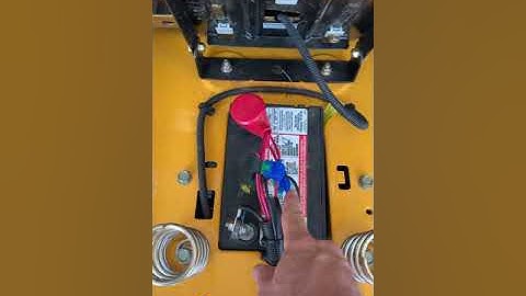 Johnny Bucket Jr. installation on Cub Cadet XT2 LX46/2017 model