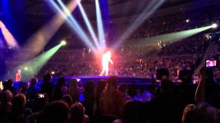 New Kids On The Block (NKOTB) - Step By Step / I'll Be Loving You Forever (Detroit, MI 5/29/2015)