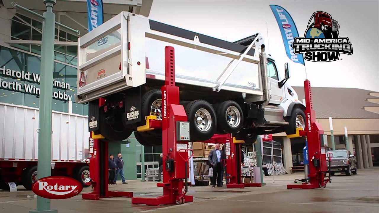 Rotary Lift at The 2014 Mid-American Trucking Show