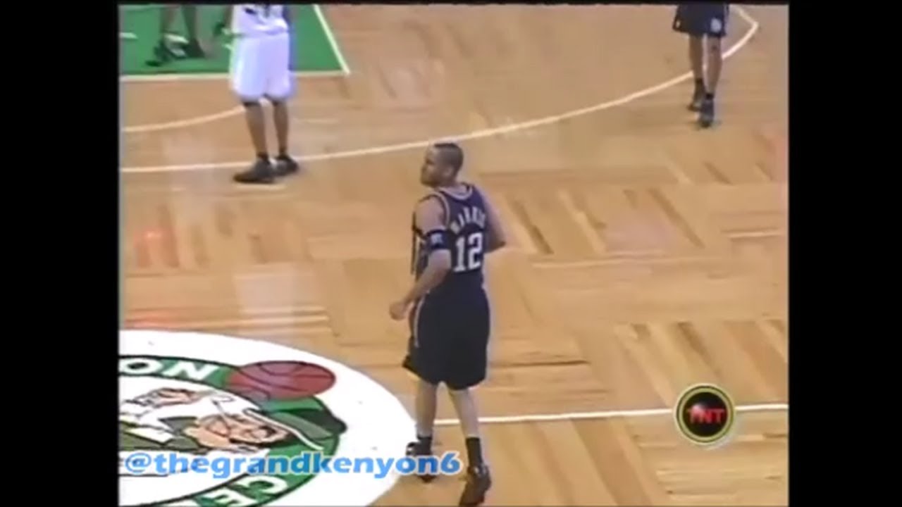 Lucious Harris tough deep 2 to beat end of 1st quarter buzzer