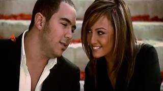 Mahmoud El Esseily & Bushra - Tabat We Nabat (Music Video) / محمود العسيلي و بشرى - تبات ونبات