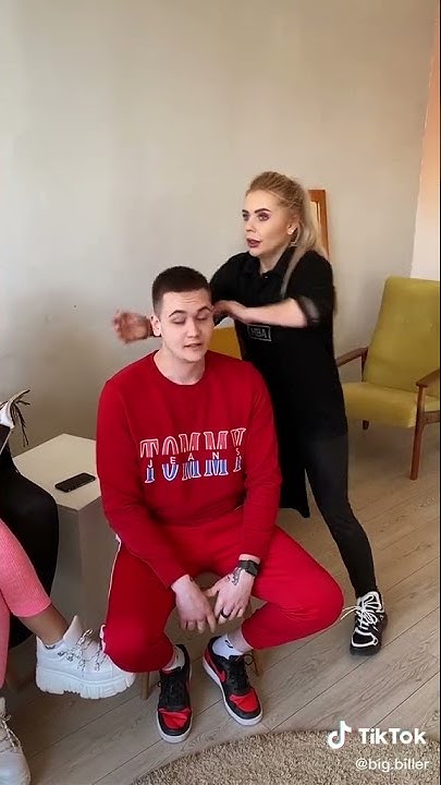 КАРИНА КРОСС - СМЕРТЬ #shorts - YouTube