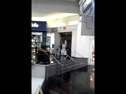 Videó: A gurnee mills bevásárlóközpontban?