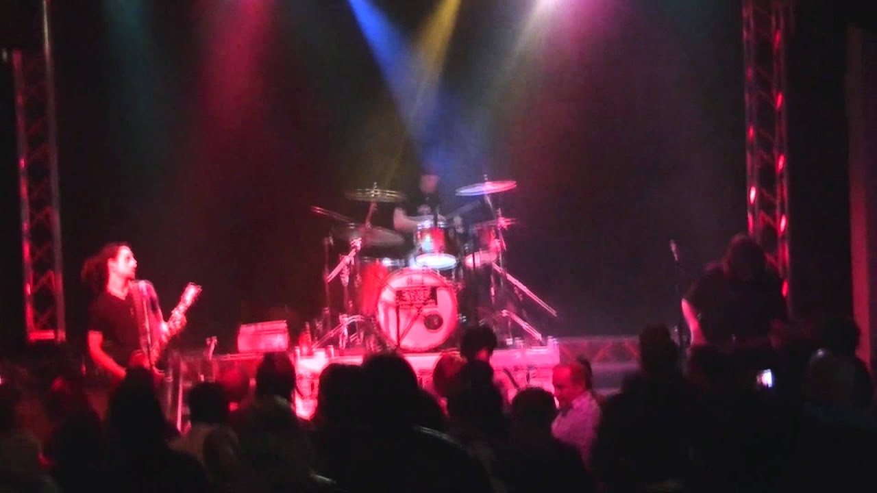 Silentpanic - Hand Me Down