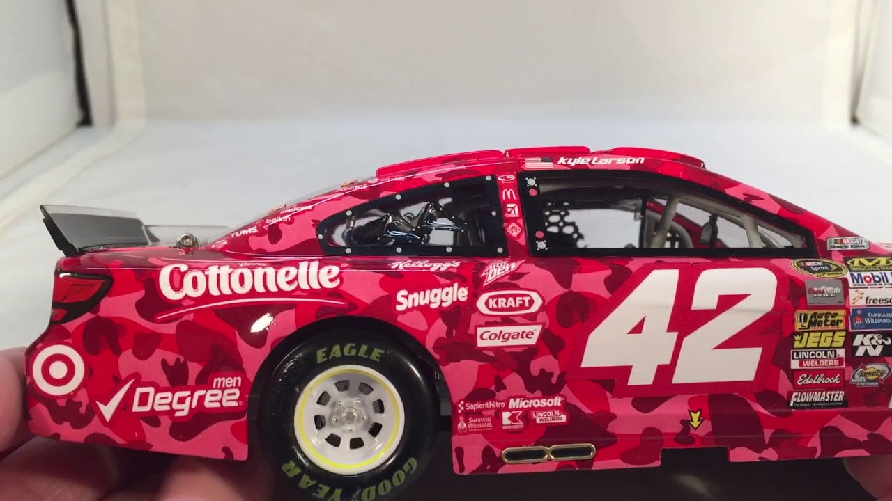 Review: 2014 Kyle Larson #42 Target Camo Chevy 1/24 NASCAR Diecast