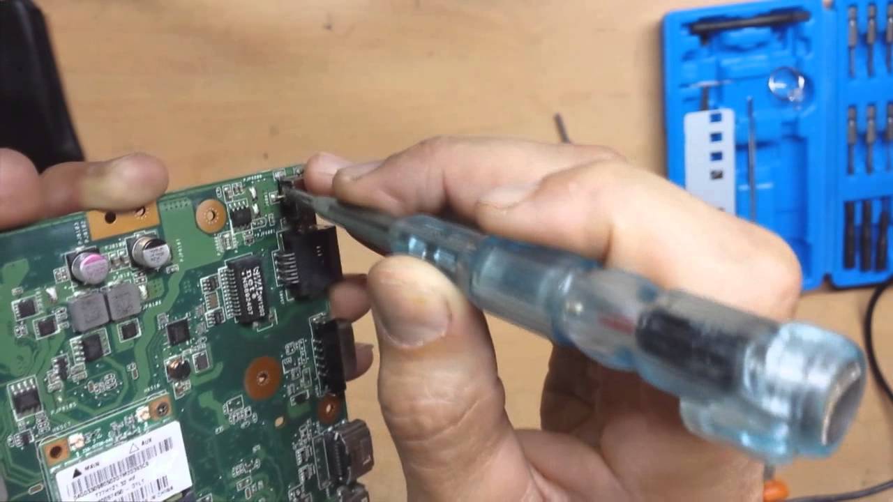 Como reparar conector alimentacion laptop portatil asus X54H YouTube Como reparar conector alimentacion laptop portatil asus X54H YouTube