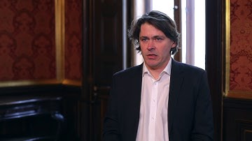 Financial stability: the role of macroprudential policies, with Radim Boháček