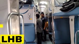 Standard AC 3 Tier Coach Interior Of 22121 LTT - Lucknow AC SF Express At Lokmanya Tilak Terminus Standard AC 3 Tier Coach Interior Of 22121 LTT - Lucknow AC SF Express At Lokmanya Tilak Terminus
