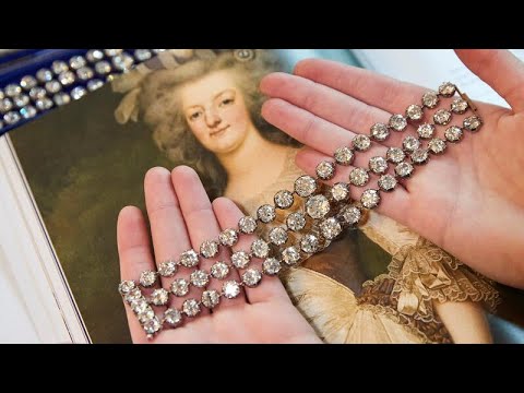 Marie Antoinette's jewels go up for auction