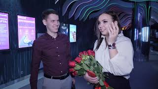 Самое неожиданное ПРЕДЛОЖЕНИЕ РУКИ И СЕРДЦА В КИНОТЕАТРЕ | Proposal in cinema / Will you marry me?