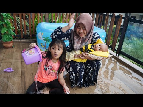 KAMAR BAYI AZAM BANJIR 😱 Nyerok Air Banjir Sampai surut | Mamah Azam