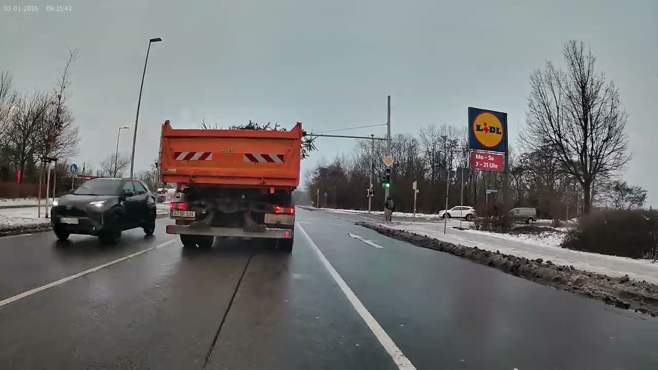Ausrücke Weg zur Linie 61 (Leipzig) von Ernst Keil Straße Richtung Wolkenweg für Busfahrer/in