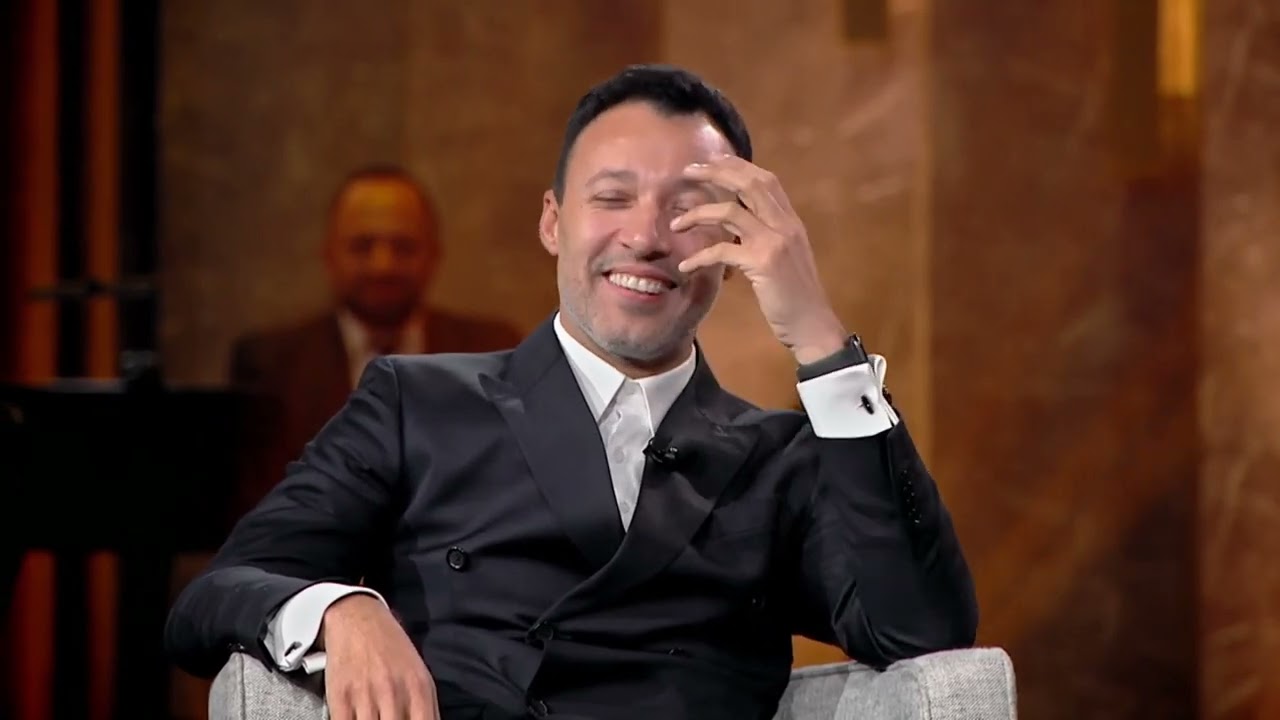 وصف كل واحد من فريق واما مع احمد فهمي 