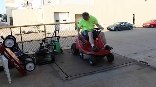 Honda Harmony Lawnmower Model 1011 Online Bidding Ends on 2018
