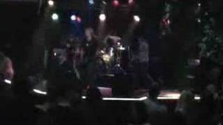 Download Lagu east 146 - Hold On (2003) MP3