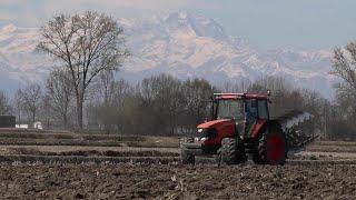 A bordo del trattore nei campi che si risvegliano screenshot 3