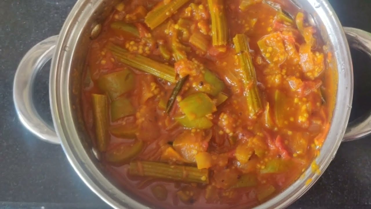How to prepare Brinjal drumstick curry in Teluguvankay munakay kura