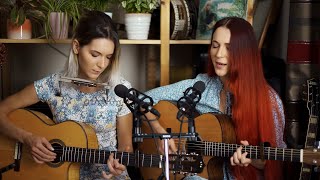 Both Sides Now - MonaLisa Twins (Joni Mitchell Cover) \/\/ MLT Club Duo Session