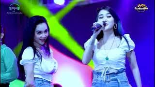 REMBULAN MALAM LALA WIDY ARLIDA PUTRI TYA AGUSTIN