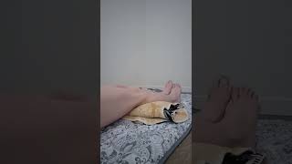 Feet massage yoga leg hip stretch good nice bigo live periscope tango tiktok vlog asmr #sleepstream screenshot 2
