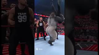 Silverback Gorilla vs 100 men 😳 #ai #humor #funnyanimal #funny #funnyshorts #comedy #gorilla