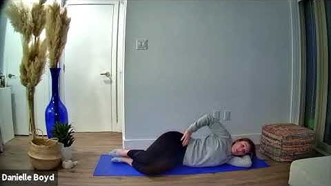 Clamshell Exercise to Strengthen Hip External Rotation