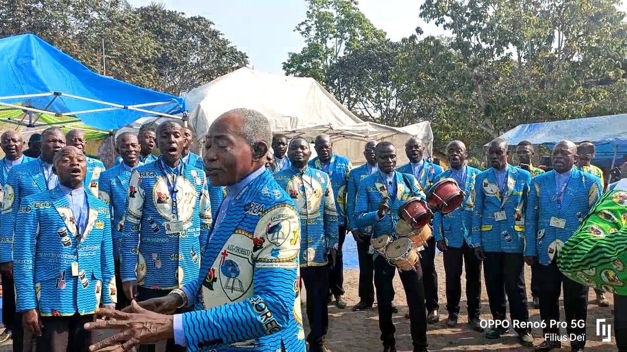 ECOUTEZ LA CHANSON  MUNAZULU DIA SE  CHORECO MÈRE