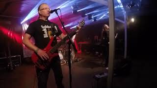 Masquerage - I Don't Believe in You