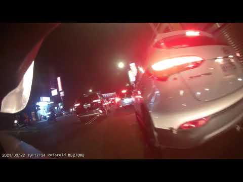 2021-0322-19:16 PM桃園萬壽路二段往新莊車禍