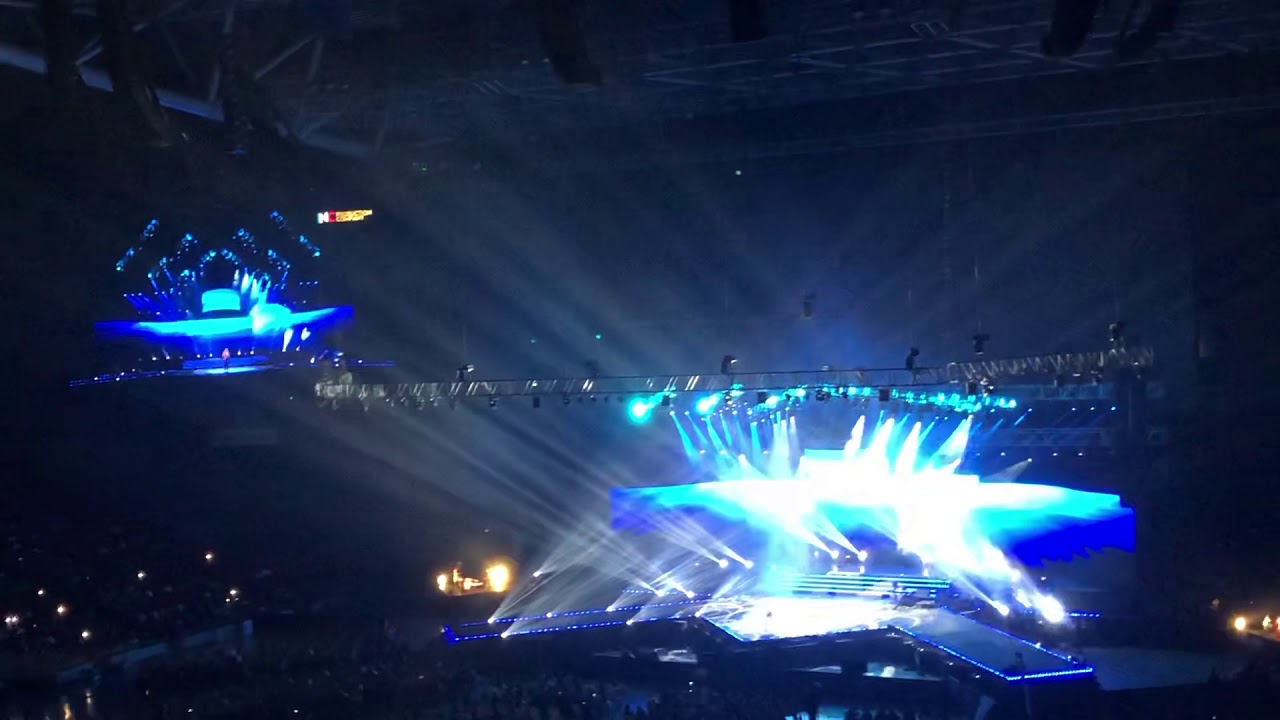 Philippine Arena Countdown to 2020 : Marcelito Pomoy sings My Heart Will Go On