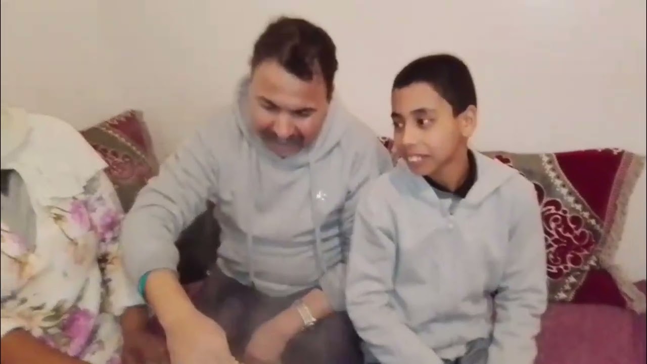 جاو عندي ضياف عزاز ❤ زكريا هو لي عجن مسمن