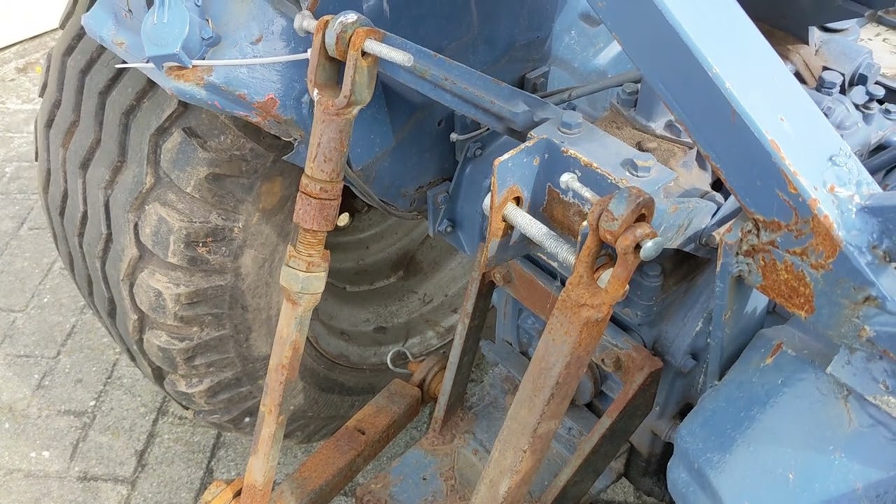 Compact trekker Kubota B6000