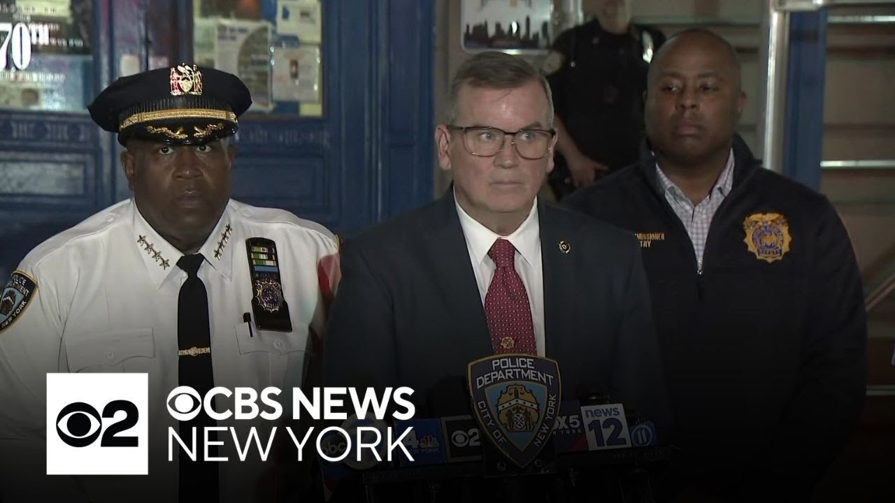 NYPD provides update after officers fatally shoot man in Brooklyn - YouTube
