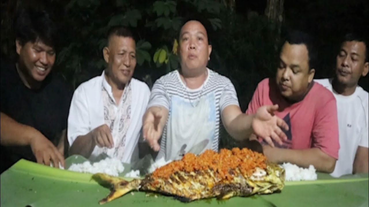 MUKBANG IKAN BESAR,,,BAKAR IKAN RAKSAKSA,,LANGSUNG DI GUYUR SAMBEL