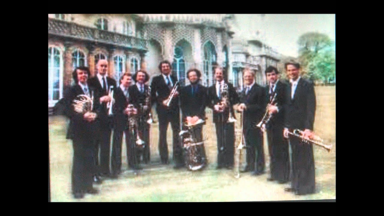"Symphony for Brass" - Malcolm Arnold