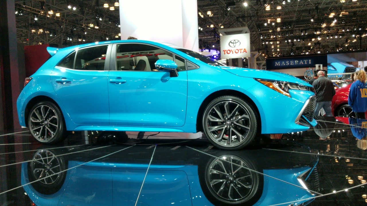 camera iphone 8 plus apk 4K Blue New Toyota Corolla Blue at New York International Auto Show 2018